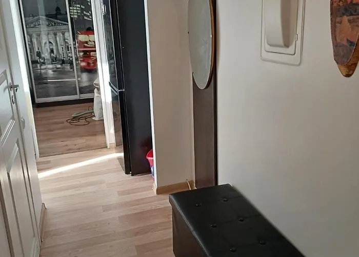 Rakvere 32 2 Bedroom On 2 Floor Near The Border アパート ナルヴァ